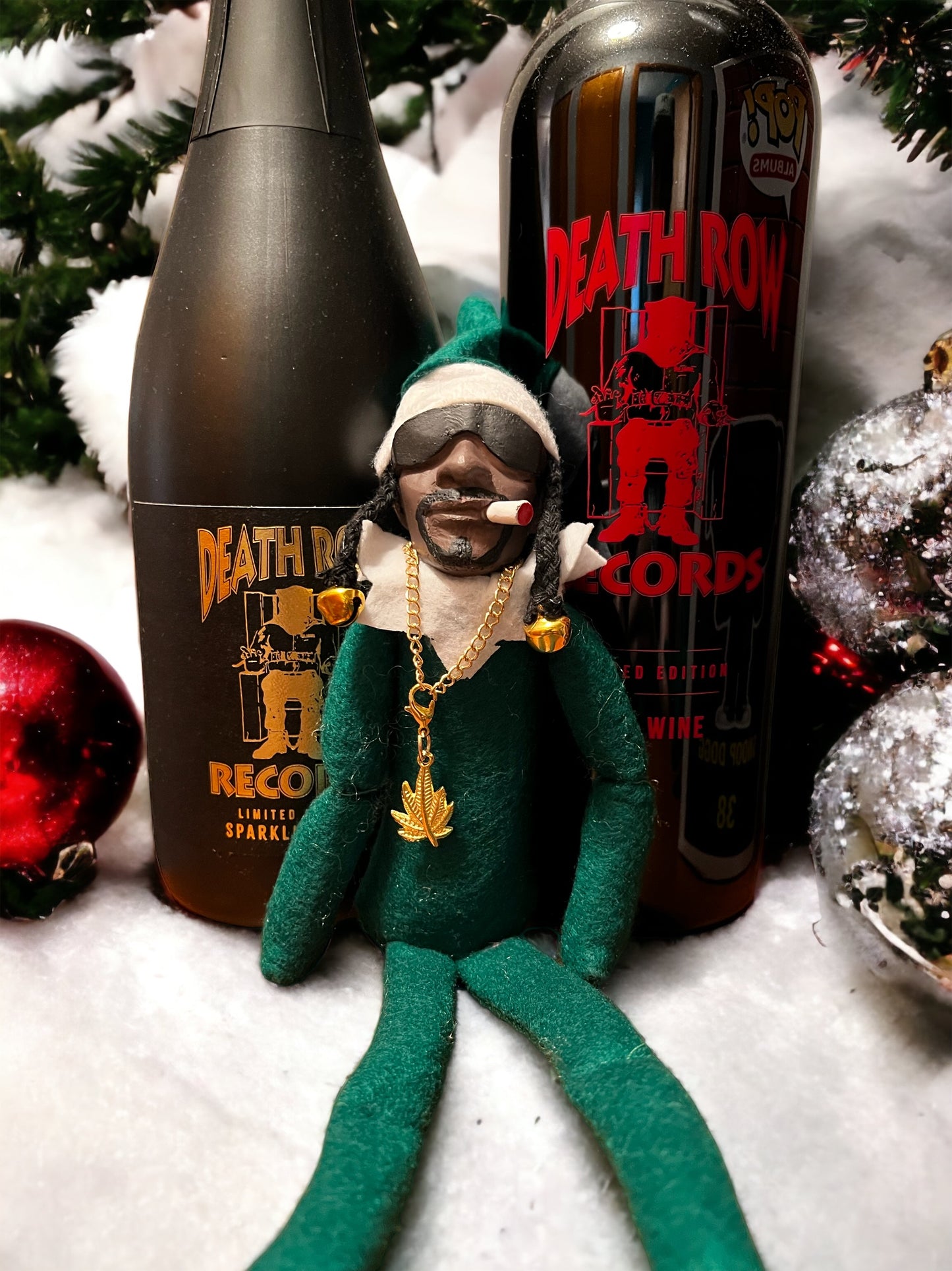Snoop On A Stoop (Dupe) Christmas Decoration